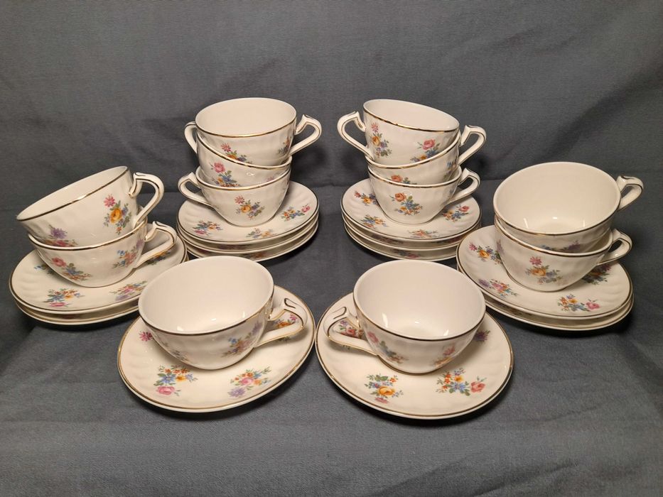 Chavenas de café S.p. Coimbra/ Vista Alegre antigas - Art Déco