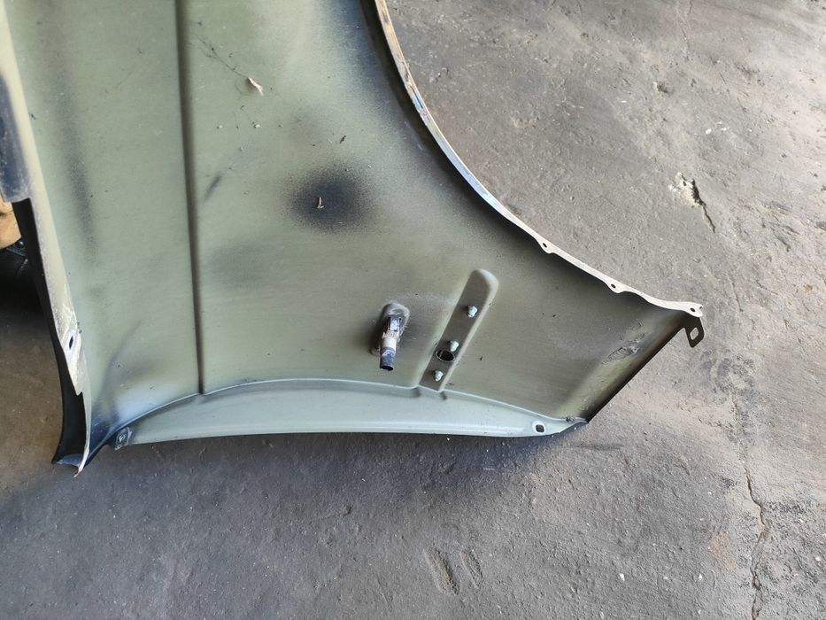 BMW E46 sedan kombi błotnik przedni lewy Schwartz 2