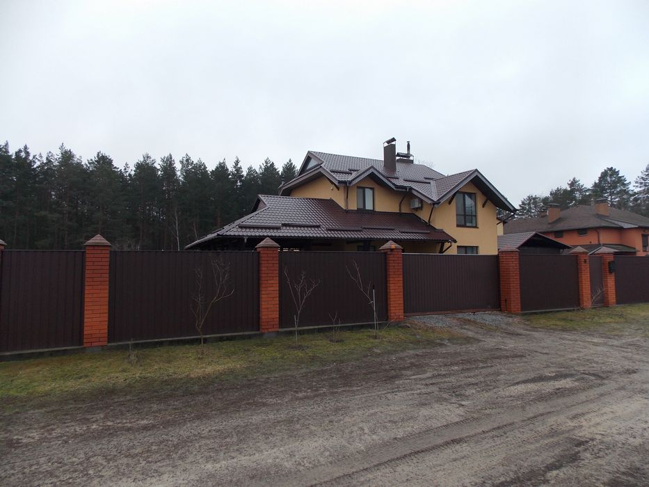 ТЕРМІНОВО! Будинок з ремонтом та укриттям, 25 соток, басейн