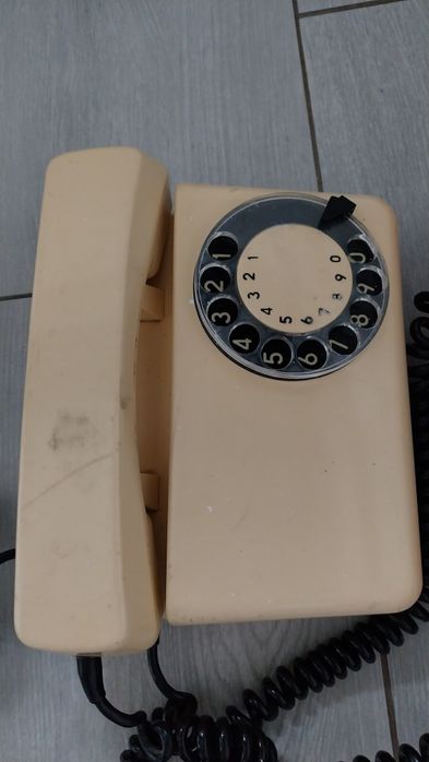 Stare telefony prl
