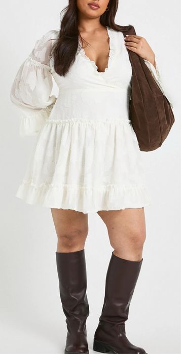 Piekna sukienka plus size duze rozmiary 46 48 50 52