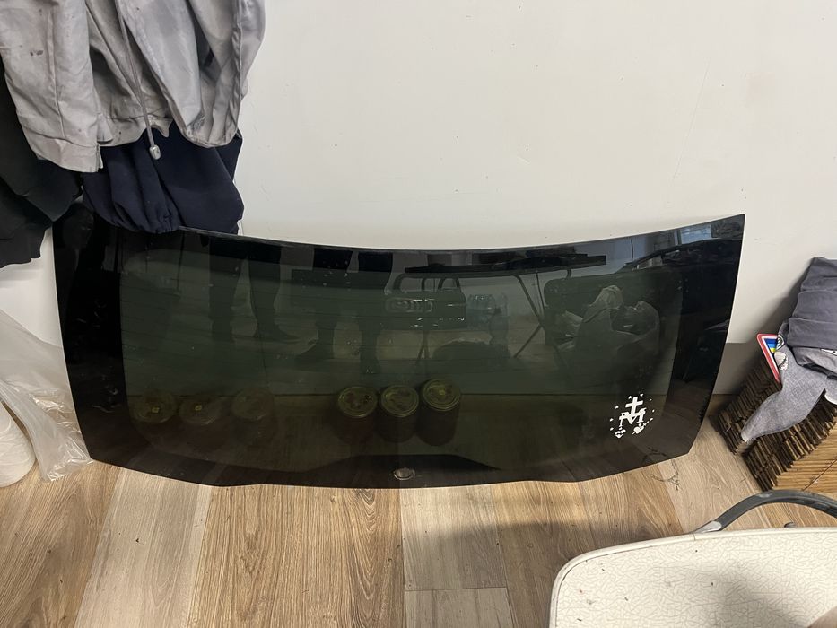 Скло кришки багажника Volvo XC90