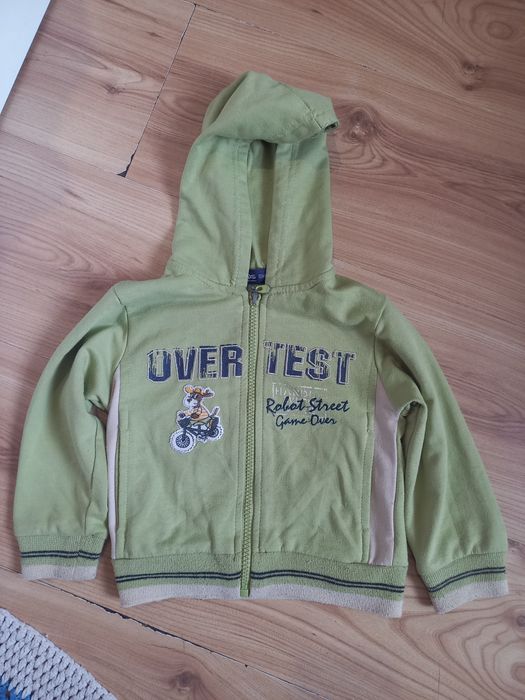 Sprzedam bluzę dla chłopca z kapturem