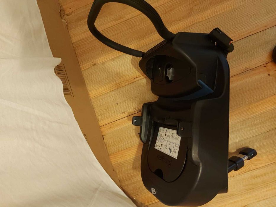 Isofix bebecar como novo
