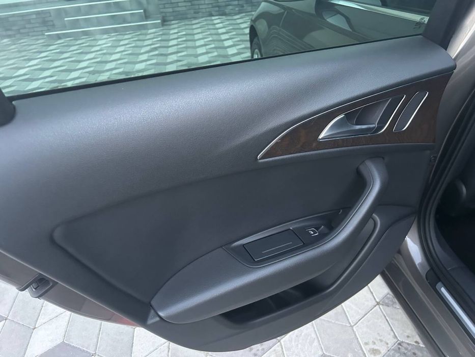 Продам Audi A6 C7