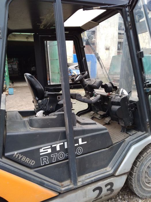 Вилковий навантажувач кара Still RX70-40T