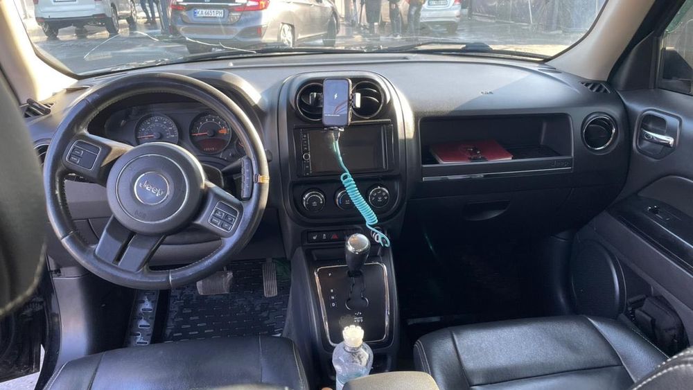 Продам автомобіль jeep patriot 2014 року 4/4