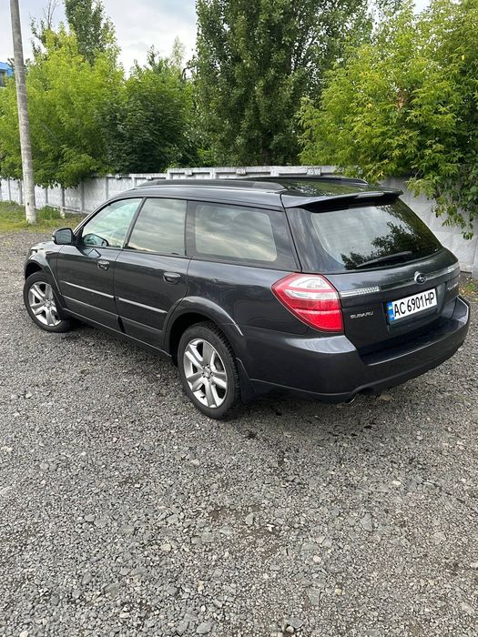 Автомобіль Subaru Outback 2.5 (2008 р.в).