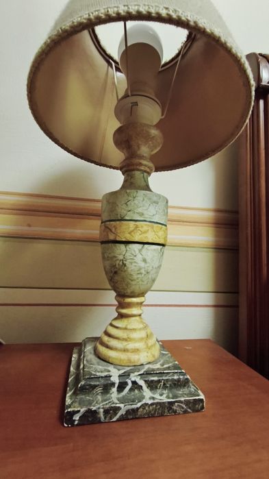 Par de Candeeiros de Mesa de Cabeceira (Quarto Casal) – Pintados à Mão
