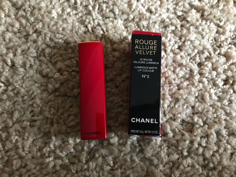 Chanel Rouge Allure Velvet No 2 pomadka do ust szminka