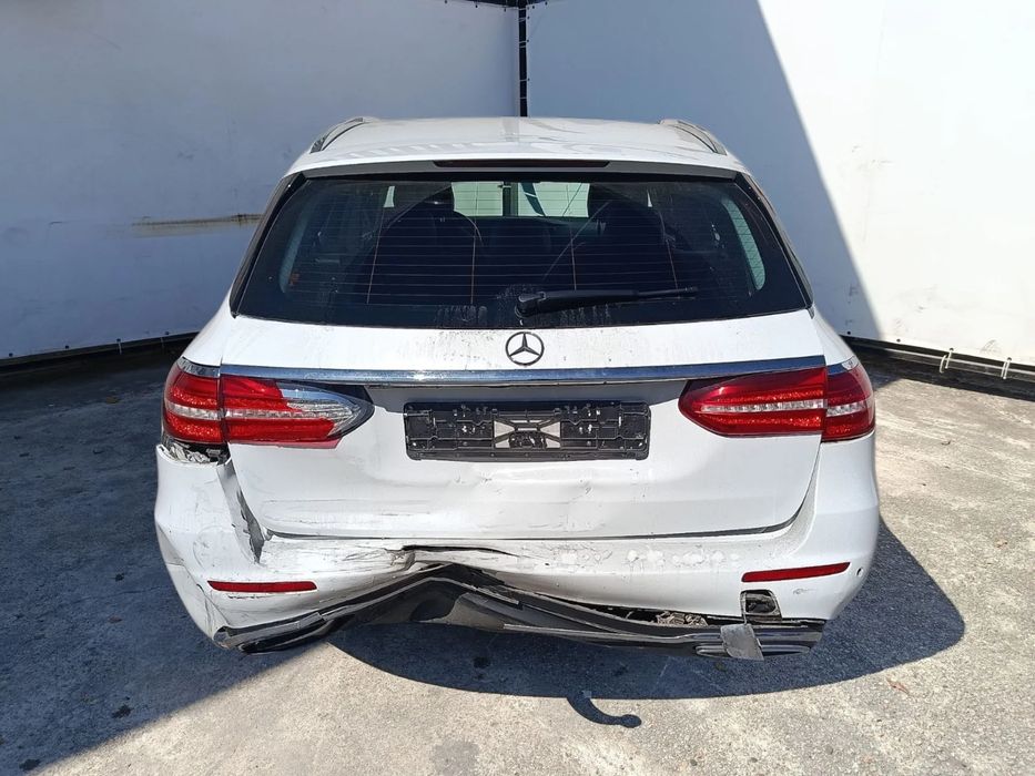Para peças MERCEDES-BENZ Classe E Carrinha (S213)