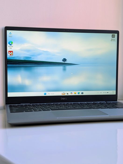 Тонкий ноутбук Dell Latitude 3320 Intel Core i3-1115G4 4/128-1Tb SSD