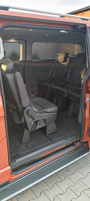 Wynajem BUS 8os. FORD MK1 CUSTOME TOURNEO Automat L2 170KM 2021/23