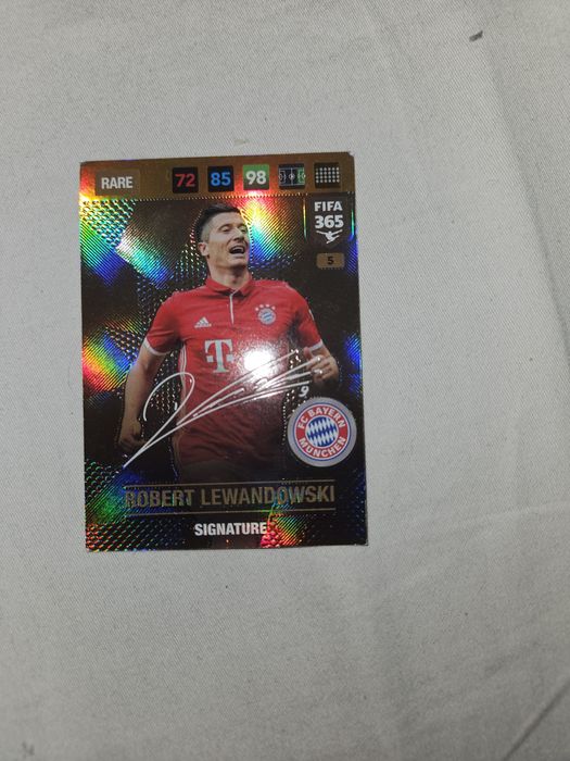 Lewandowski karta pilkarska panini z podpisem