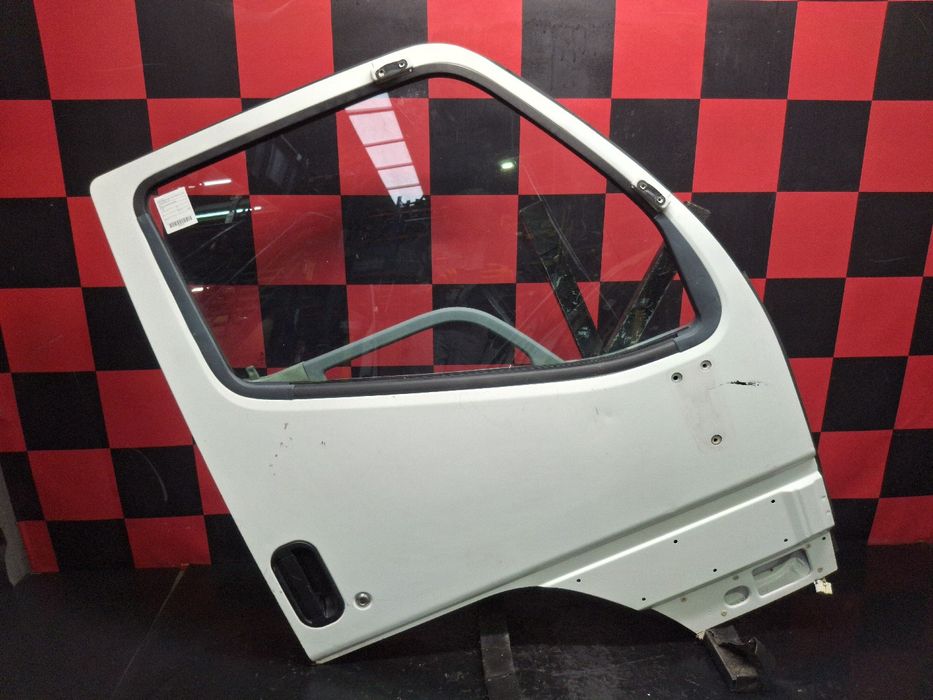 Porta frente direita MITSUBISHI Canter (FB7, FB8, FE7, FE8) VII