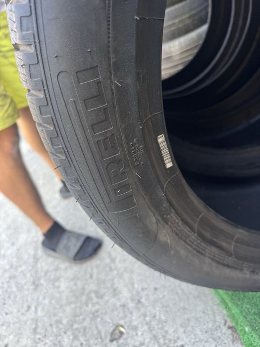 Шини Pirelli 285/45r22 комплект склад зима б/у
