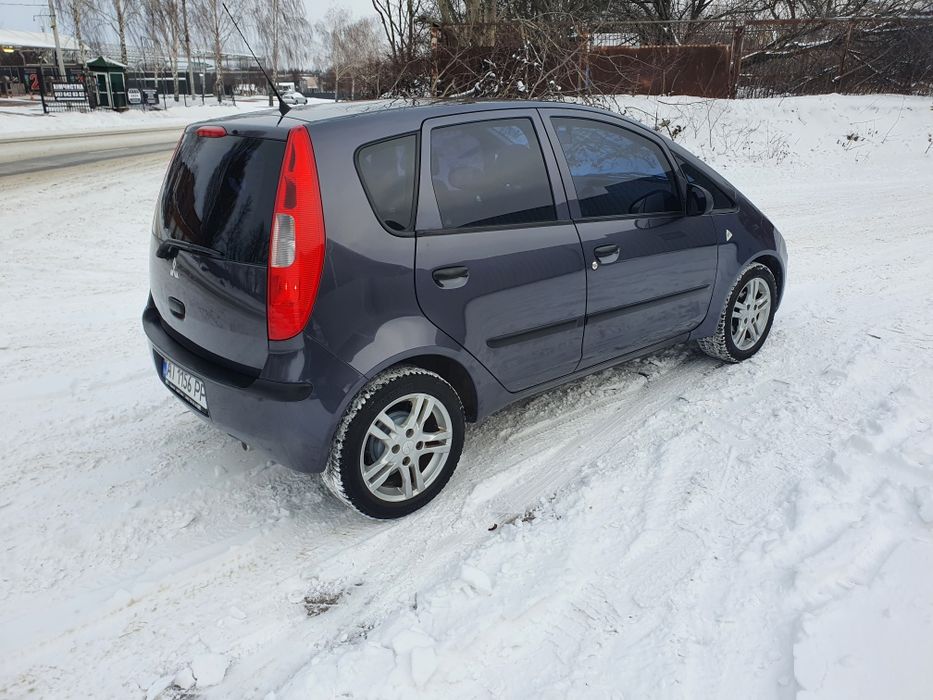 Оренда авто Mitsubishi colt
