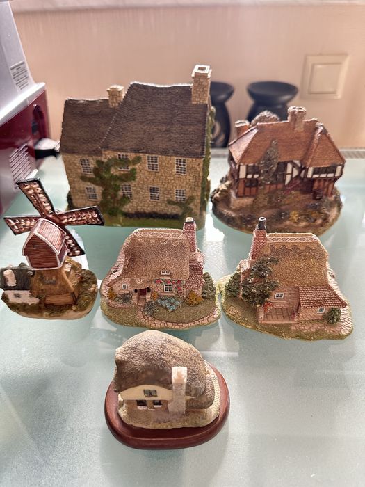 Колекційні керамічні будиночки