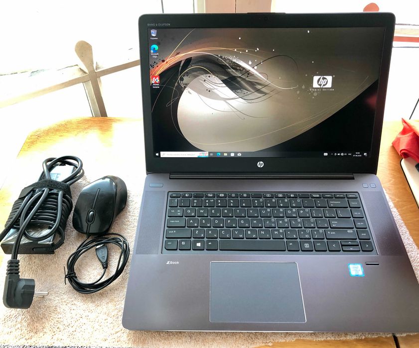 HP Zbook Studio G3 i7-6820HQ (4/8) 32GB RAM 512GB SSD Nvd Quadro M1000 4GB 15.6 4K 100% sRGB идеал