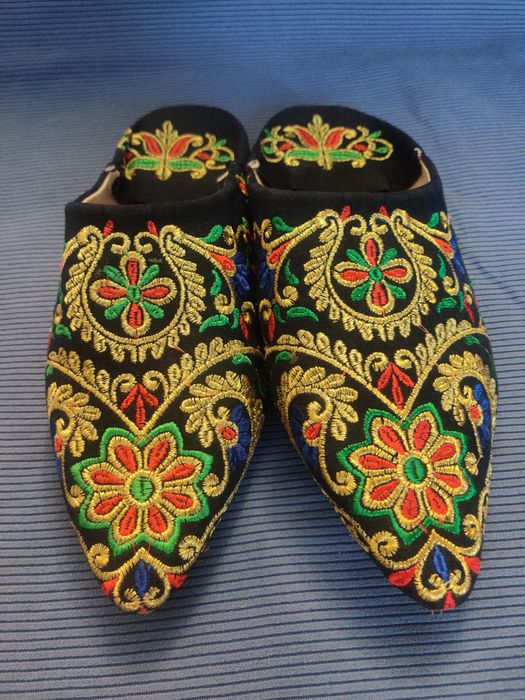 Обув: тапки, босоніжки, Кеди Armani Exchange