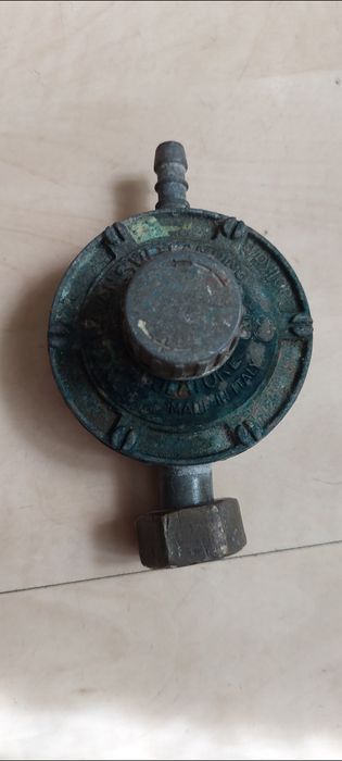 Stare reduktory od butli gazowych