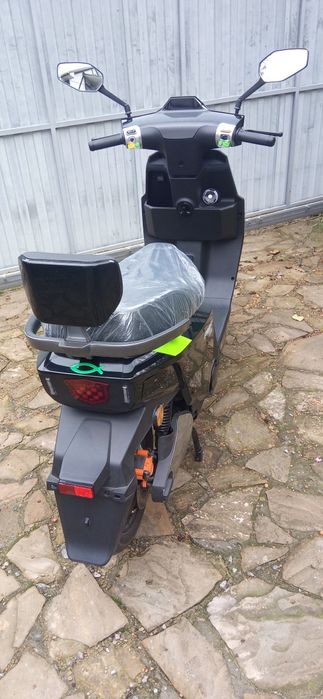 Електроскутер aima profi mes 1026-1 з рідинним охолодженням мотора