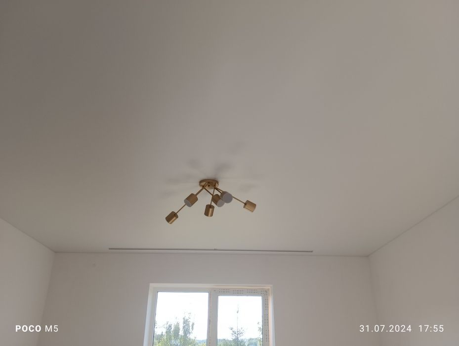 Натяжні стелі Modern House