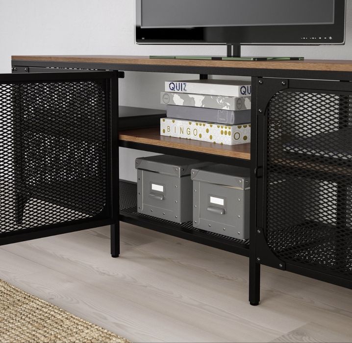 IKEA FJÄLLBO – Móvel TV industrial preto/madeira 150 cm