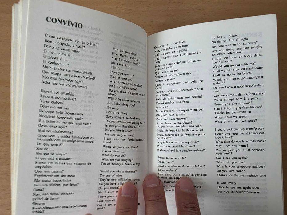 Livro "Inglês Método Prático de Conversação" de Jill Norman
