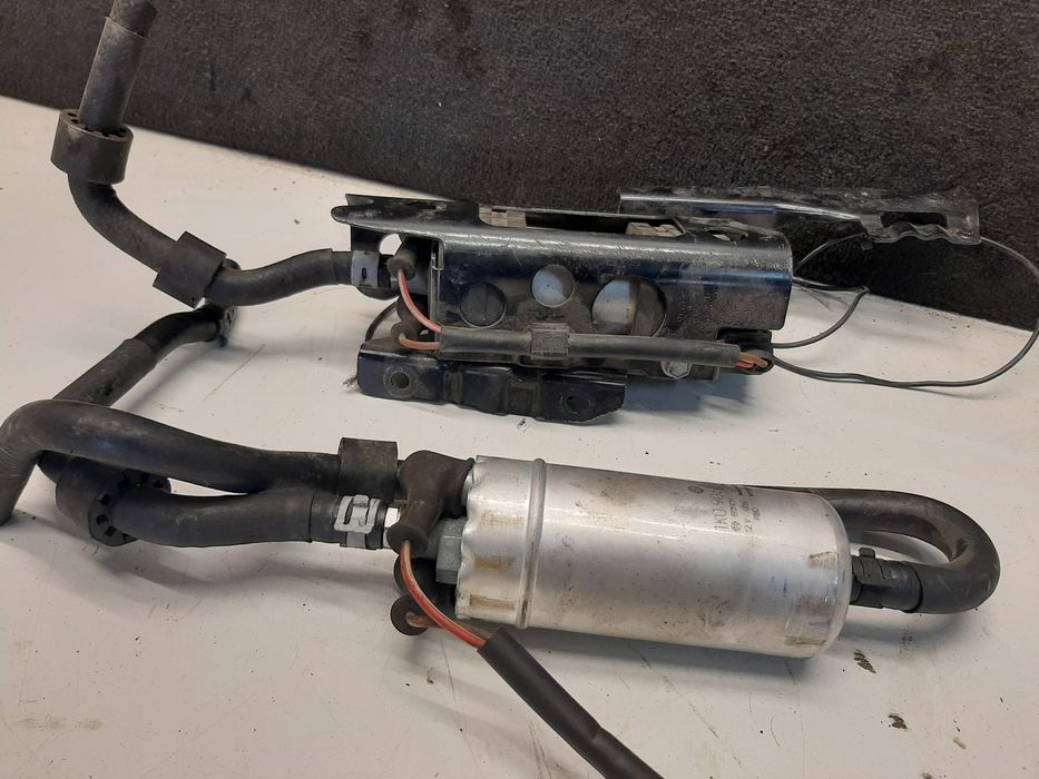 Паливний насос 1k0906089a vw Passat B6 Skoda Audi 2.0 tdi