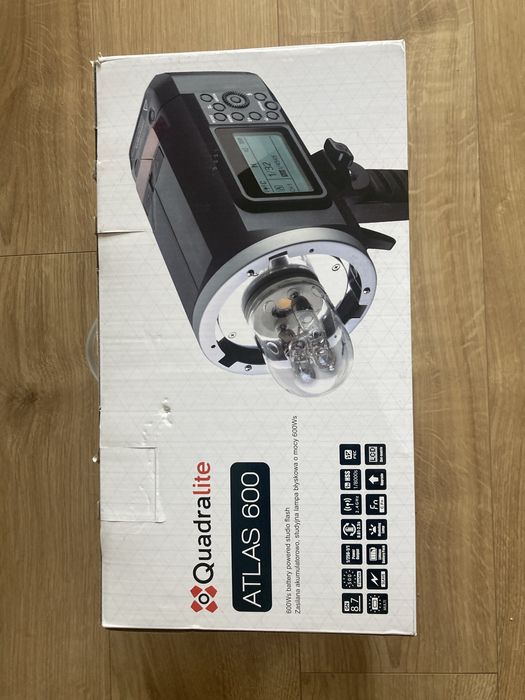 Lampa studyjna Quadralite Atlas 600