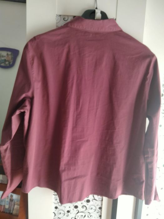 Túnicas e t-shirts