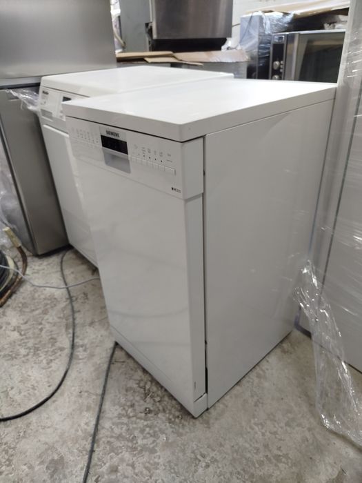 Посудомийна машина Siemens