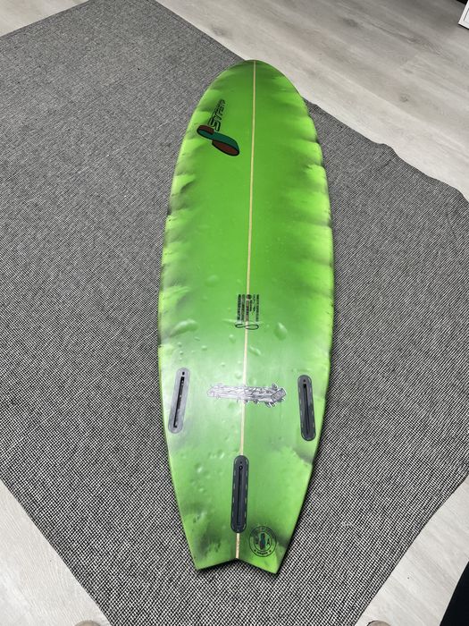 Prancha Stretch 5’9 swallow