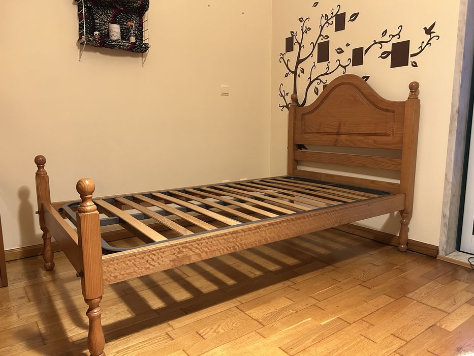 Cama de solteiro madeira maciça64564345489539121