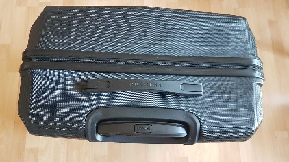 Duża walizka Walizka na kółkach marki Puccini -75х50х28cm