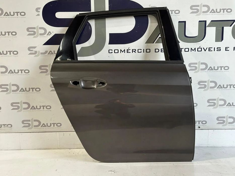Porta Trás Direita / Esquerda - Peugeot 308 II SW (2015)