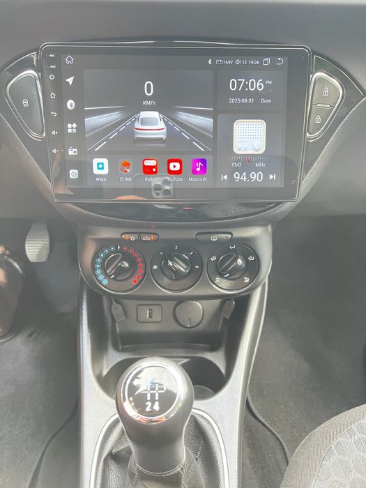 Corsa E Hatchback 1.2 com 110 mil Km como novo