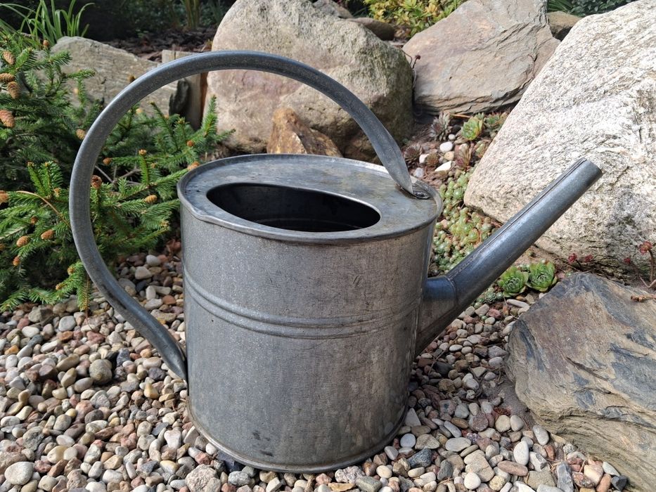 Konewka  do dekoracji.