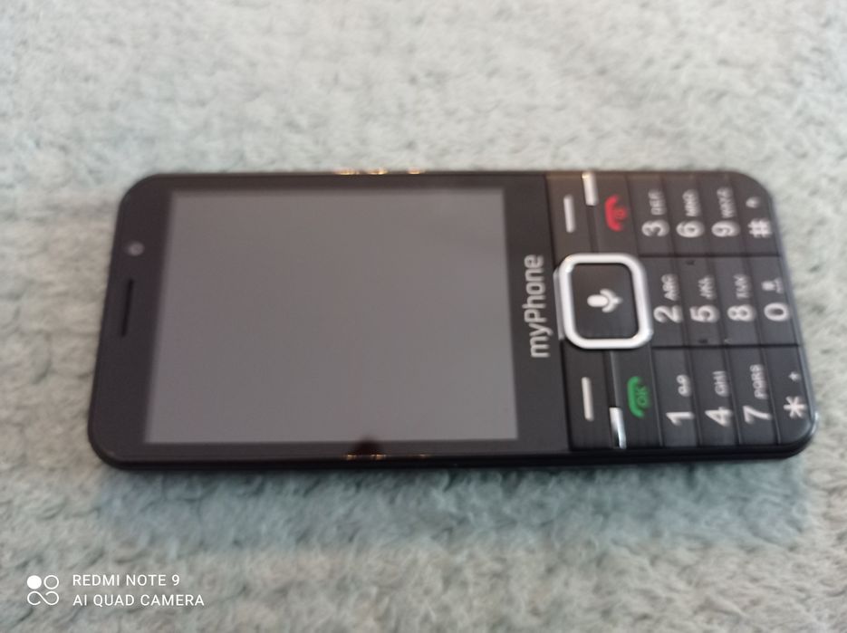 Telefon jest nowy nie używany