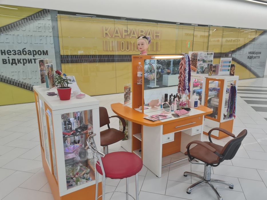 Зображення: Плетіння косичок салон 4500$