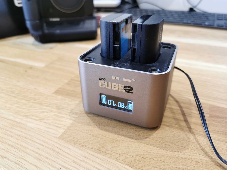ładowarka Hahnel proCUBE 2 4xAA akumulatory canon LP-E6N + samocho 12V