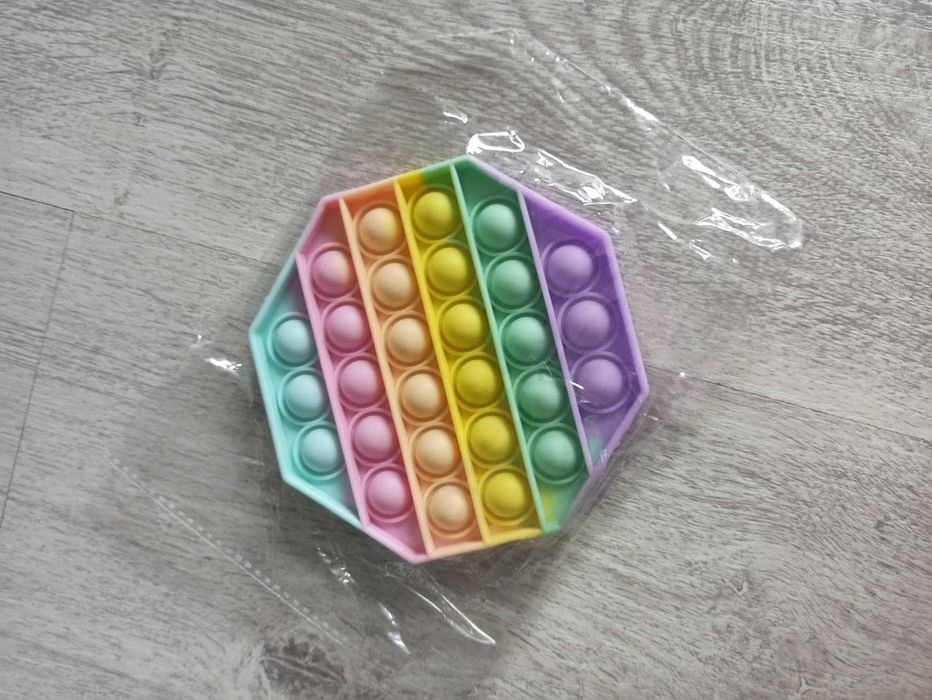 Popit zabawka antystresowa ośmiokąt