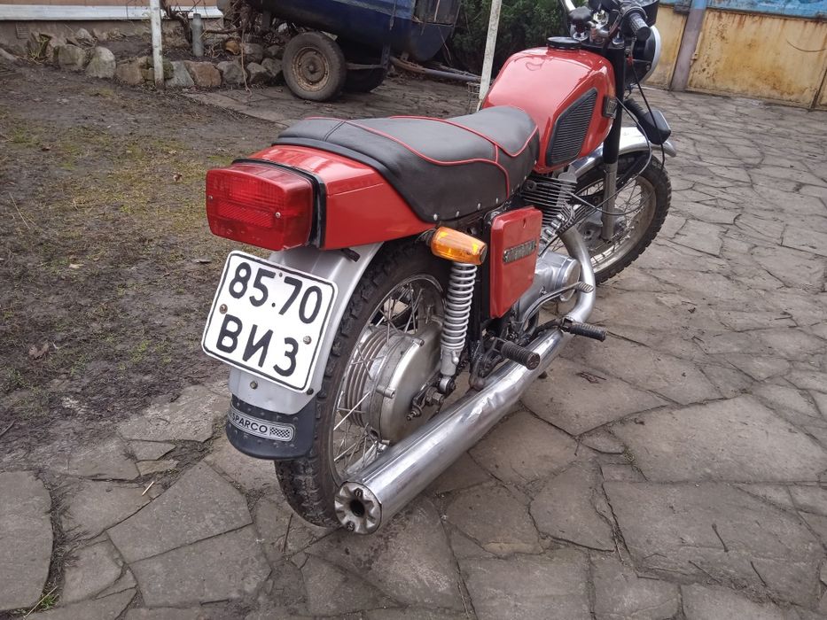 Продам мотоцикл Иж планета 5