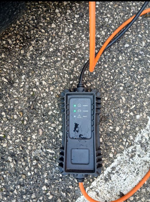 Carregador para carros eléctricos