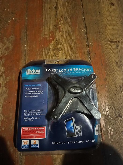 Wieszak do telewizora 12"-23"