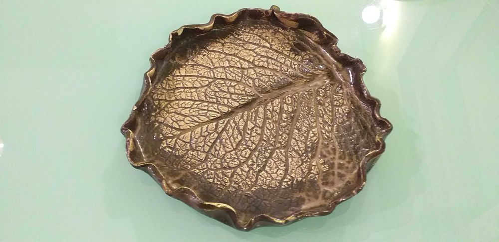 Patera ceramiczna liść.