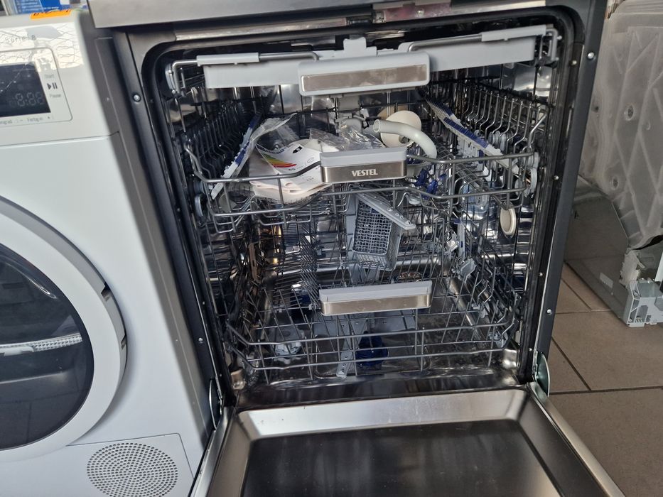 Wolnostojąca zmywarka do naczyń VESTEL 9001 MB 60cm