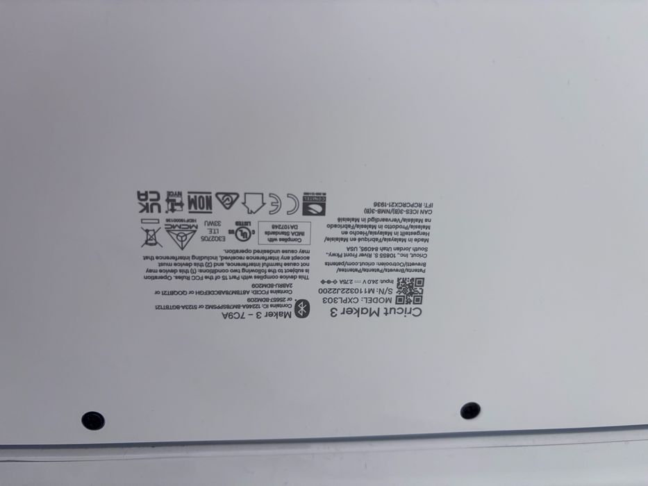 Плотер Cricut maker 3