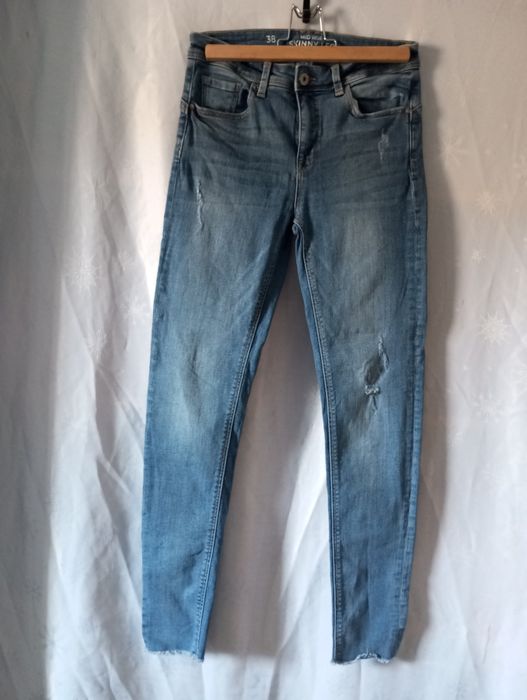 Damskie jeansy skinny Clockhouse M